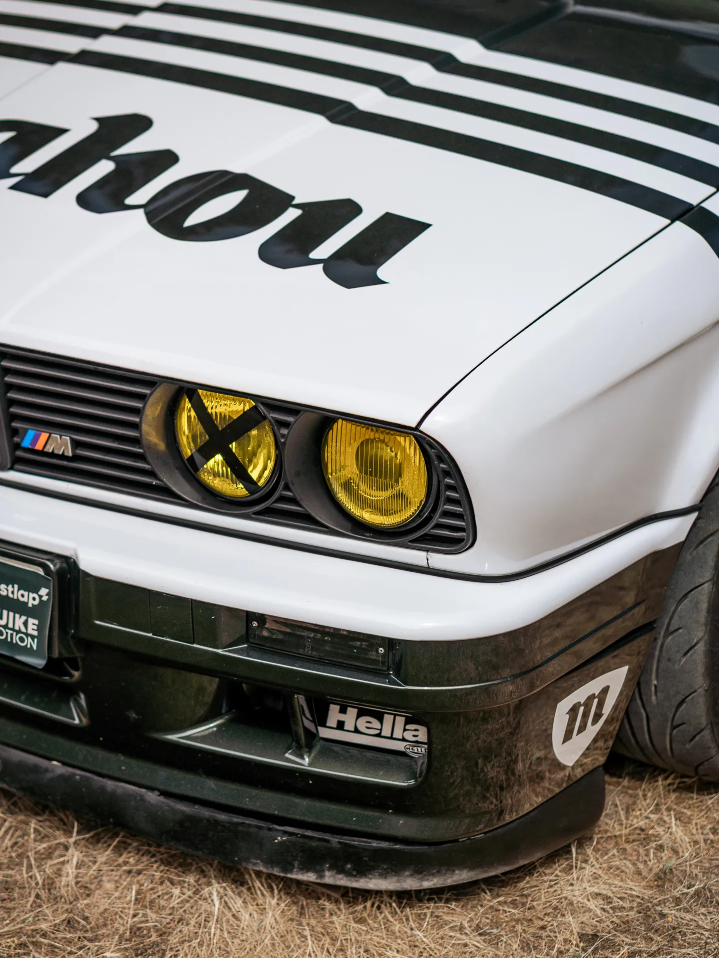 BMW E30 Mahou · 3