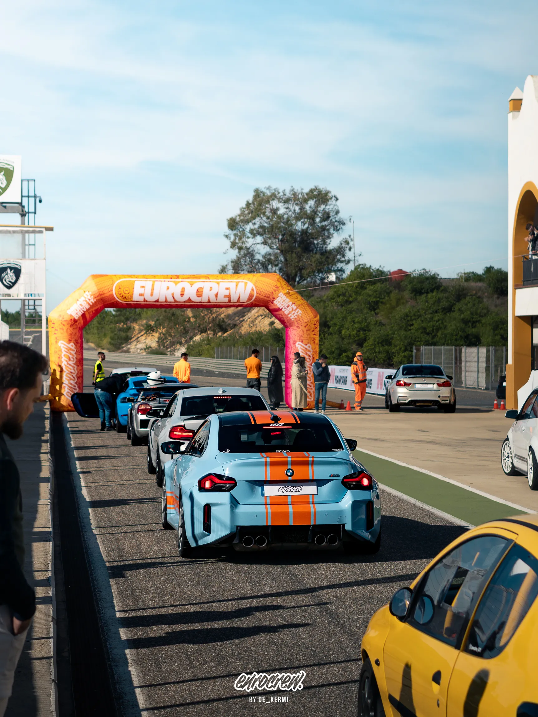 Pit box · 11