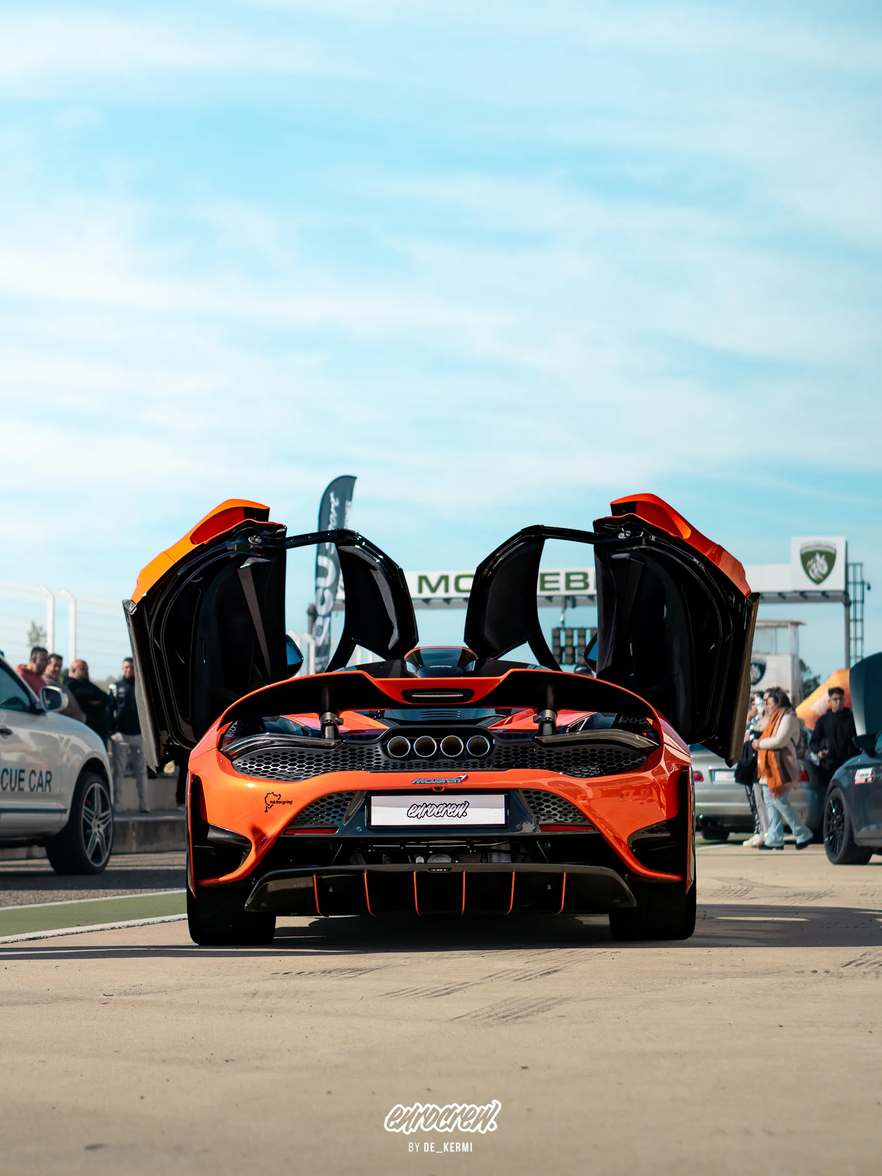 Pit box · 15